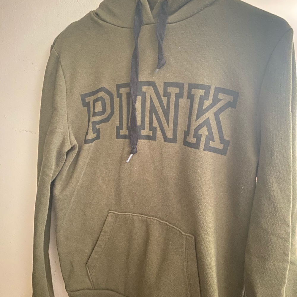 green vs pink hoodie